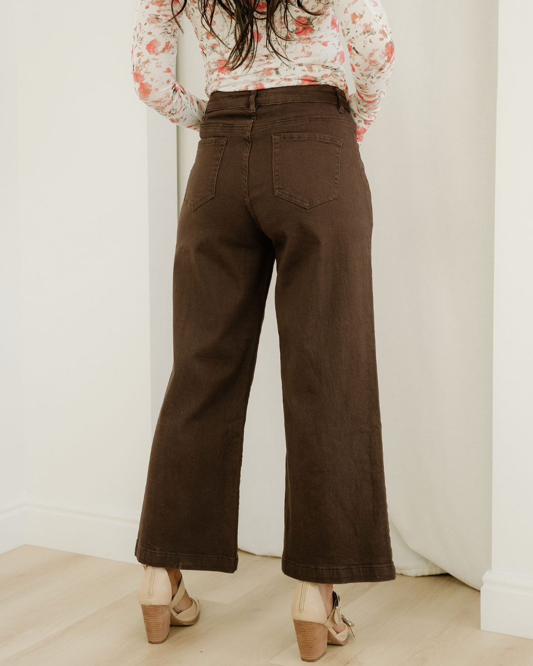 Elsie Solid Color Seamed Center Wide Leg Cropped Jeans - Red Sandalwood Indie & Co.