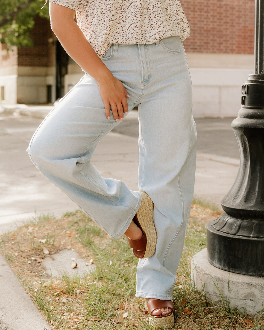 Rowen Wide Leg Jeans - Flying Monkey Indie & Co.