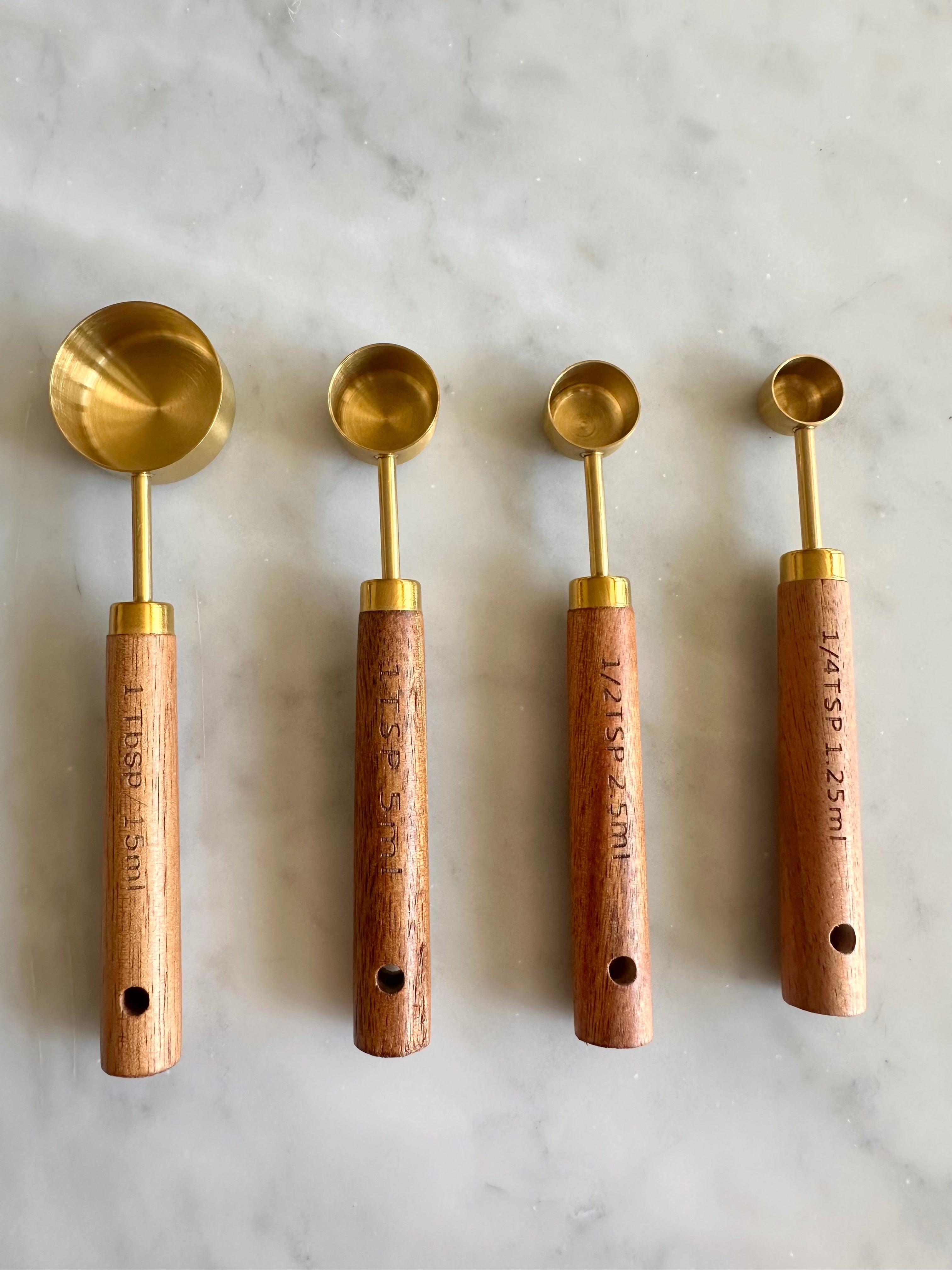 Montecito Acacia Wood & Gold Measuring Cups & Spoons Set Busa Designs