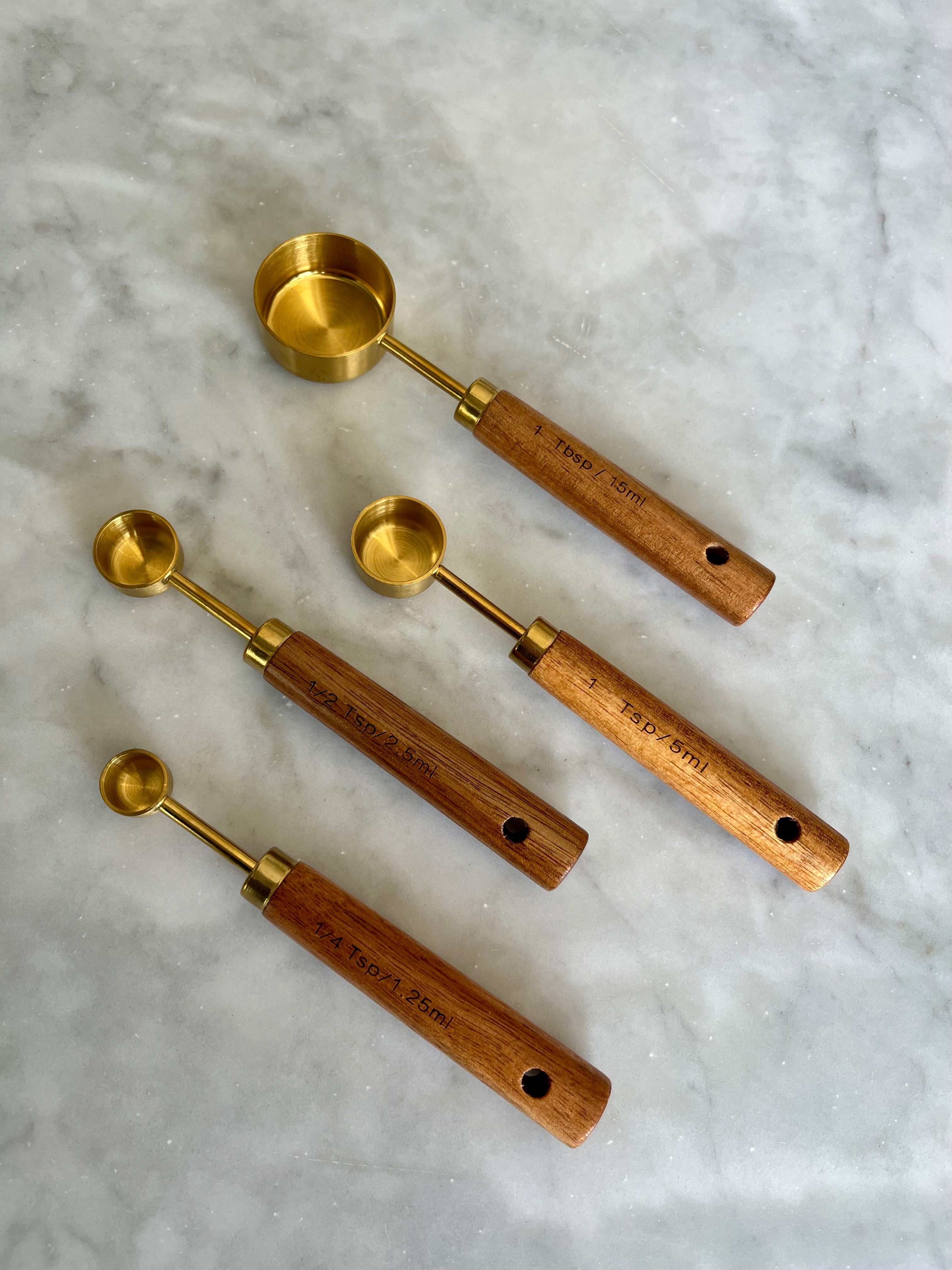 Montecito Acacia Wood & Gold Measuring Cups & Spoons Set Busa Designs