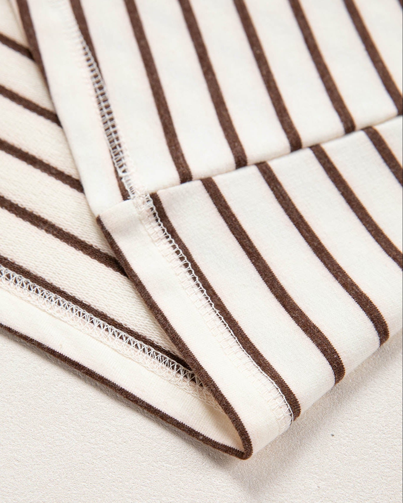 Serena Striped Contrast Trim Tank – Earthy Brown