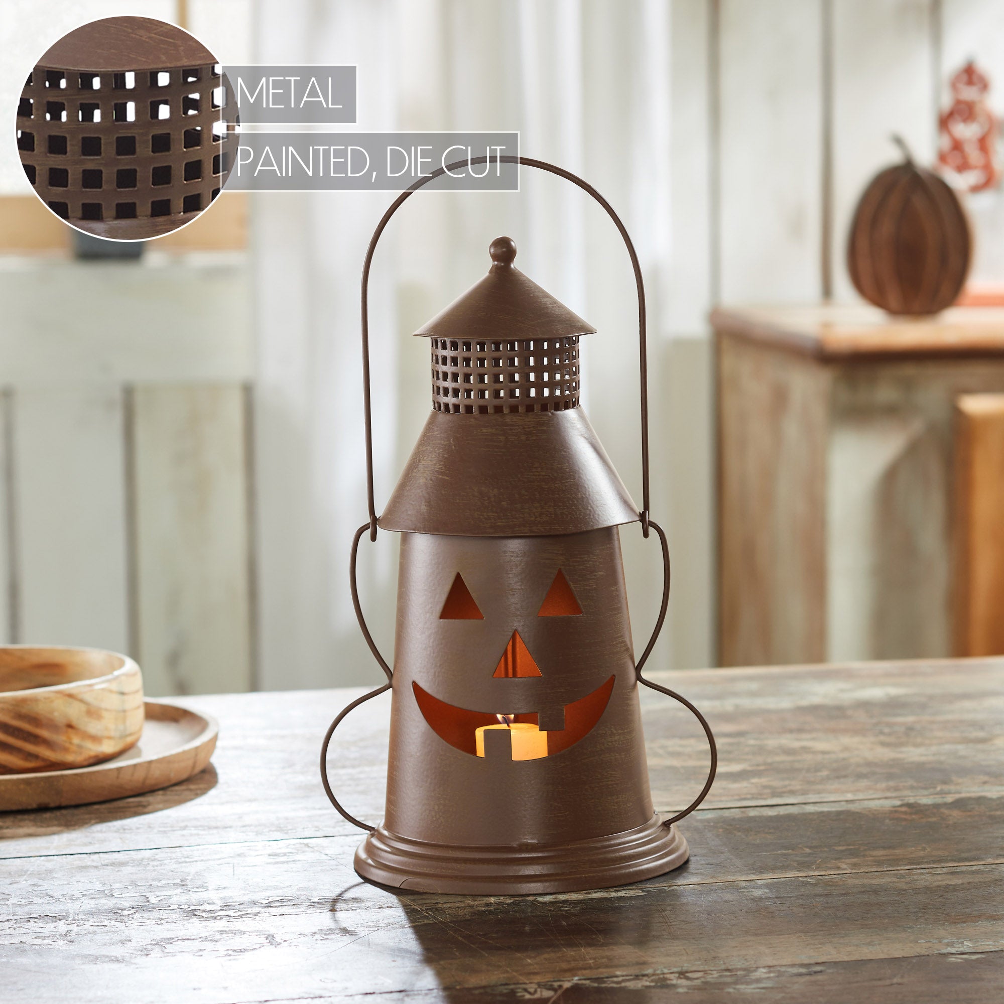 Bronze Metal Jack-o'-Lantern Lantern Light – Autumn Candle Holder